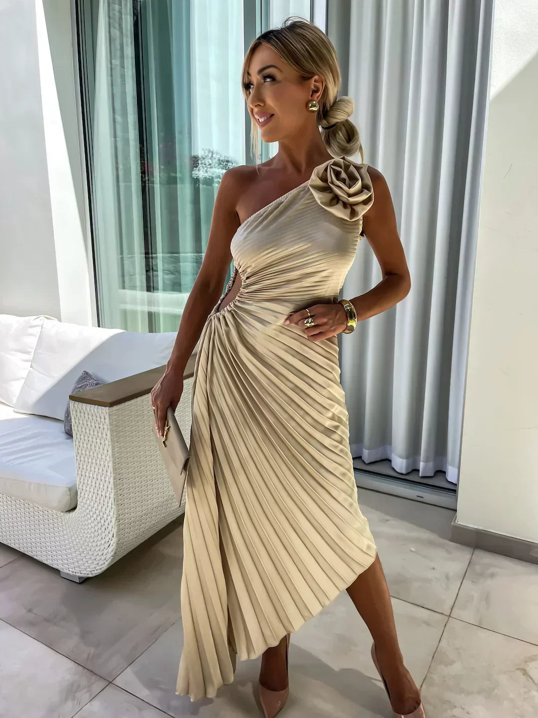 Elegant Shoulder Pleated Formal Midi Dress 9