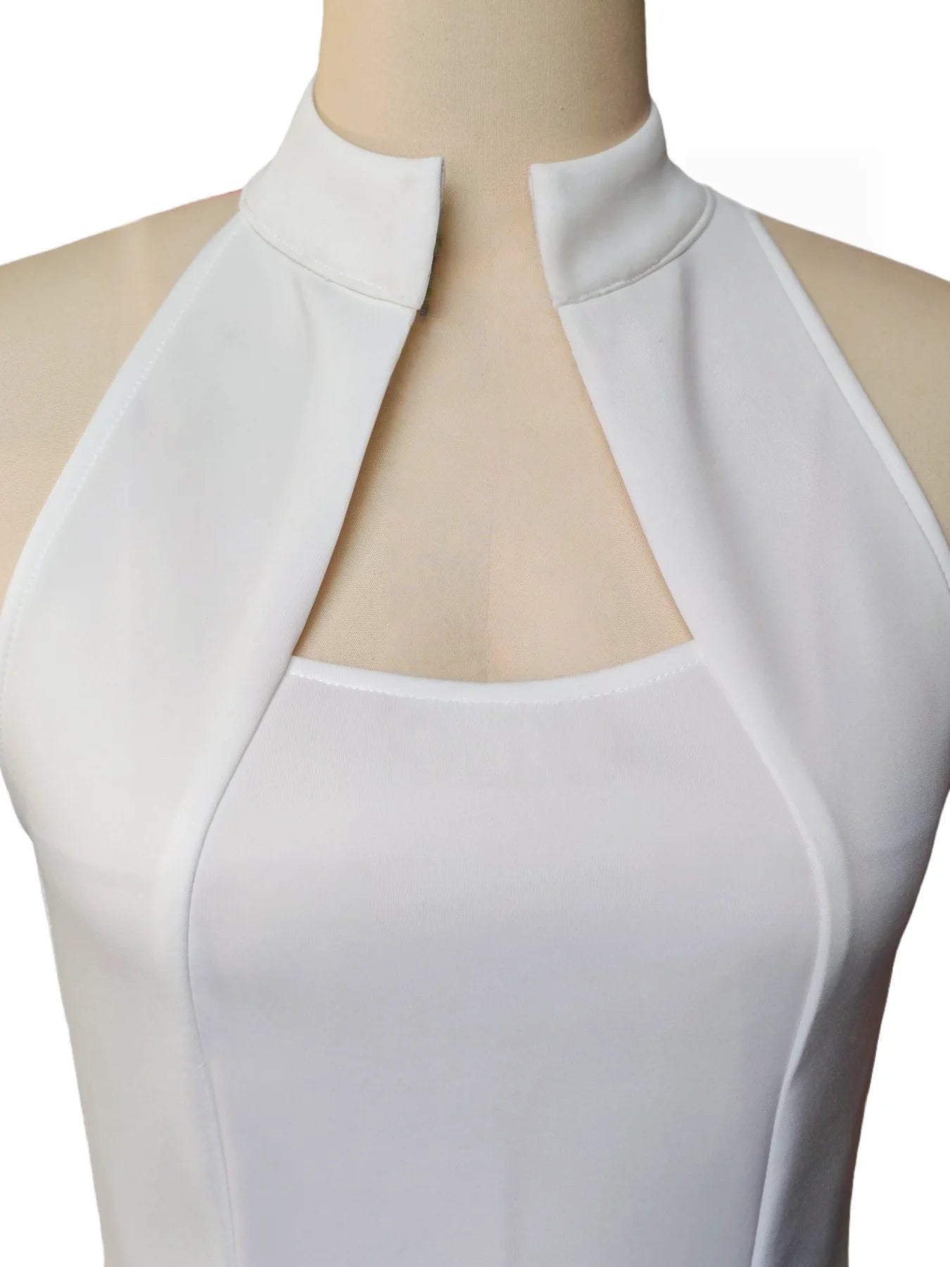 Sophia White Gown – Elegant Sleeveless Slim Fit for Holiday Celebrations 5