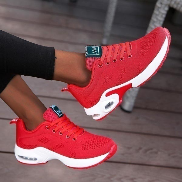 Women's Lightweight AirMesh Everyday Sneakers 5