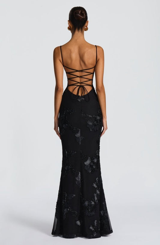 Formal Evening Dress Maxi with Floral Appliques and Spaghetti Straps - Image 2