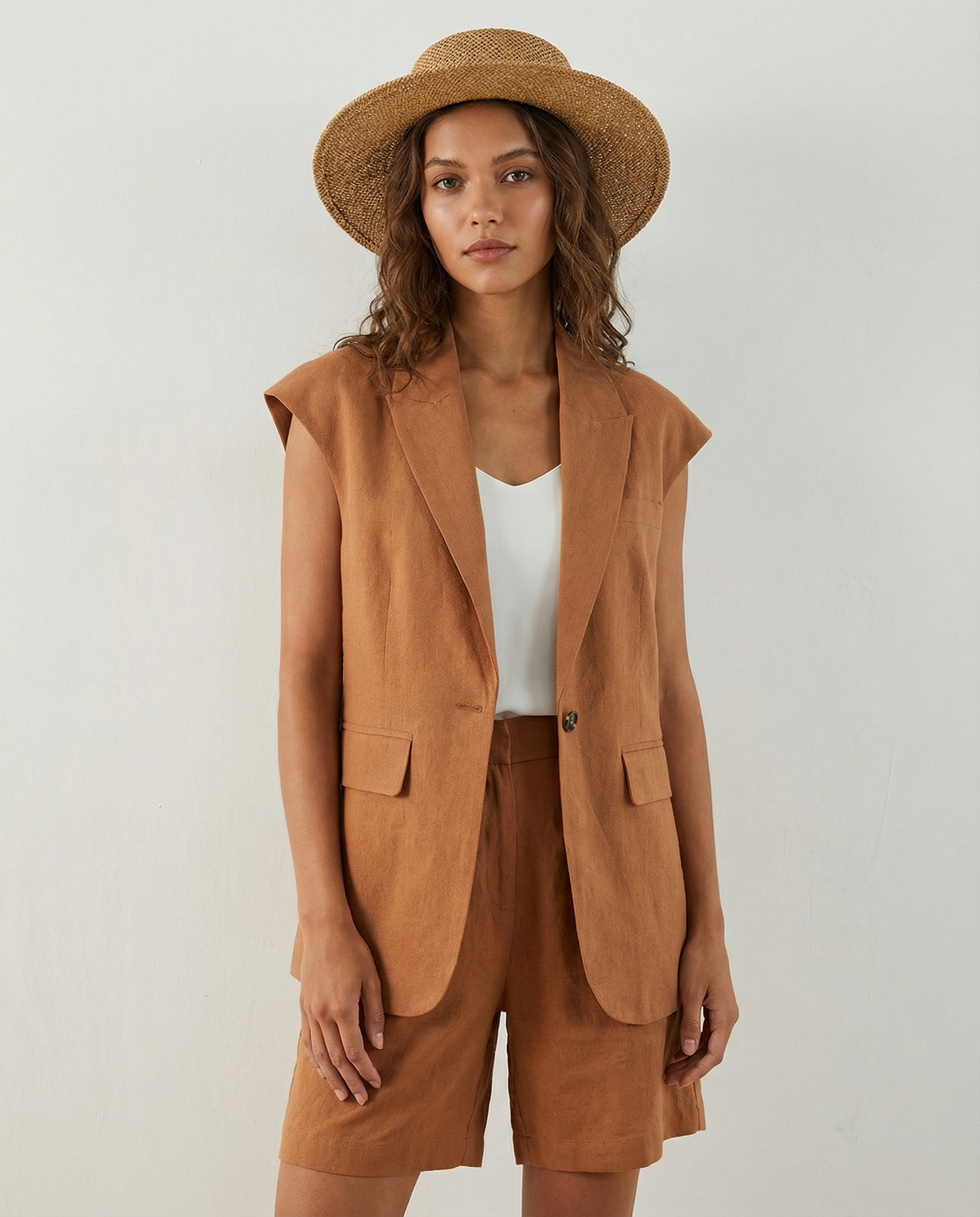 Amalfi Women's Blazer – Lightweight Linen-Cotton Suit for Effortless Summer Style 3