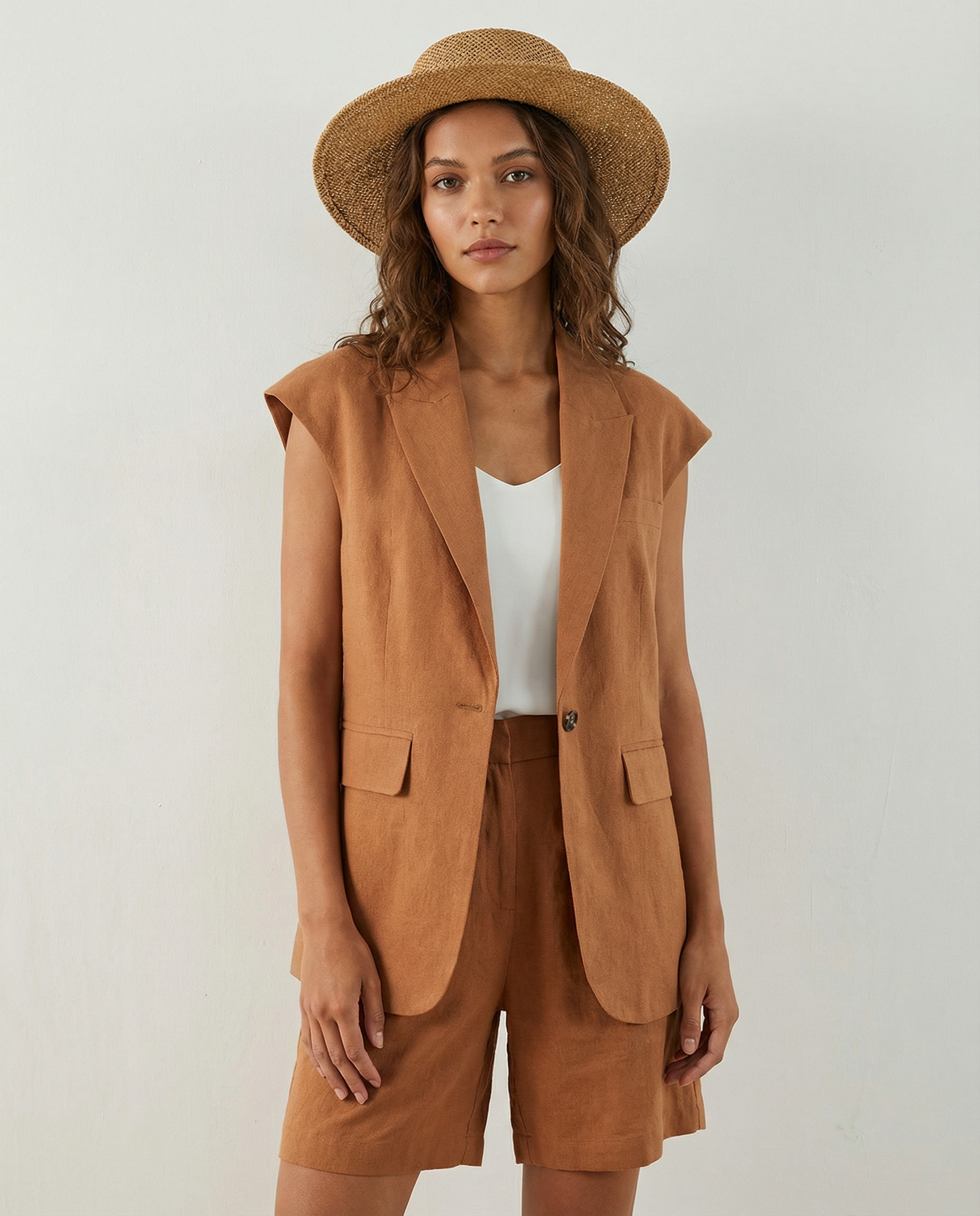 Amalfi Women's Blazer – Lightweight Linen-Cotton Suit for Effortless Summer Style 3