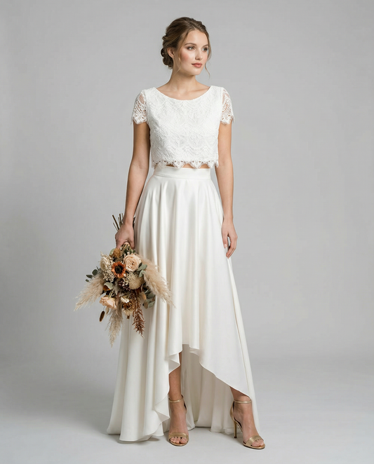 Bohemian Lace Wedding Dress – High-Low Design for Outdoor Celebrations 1