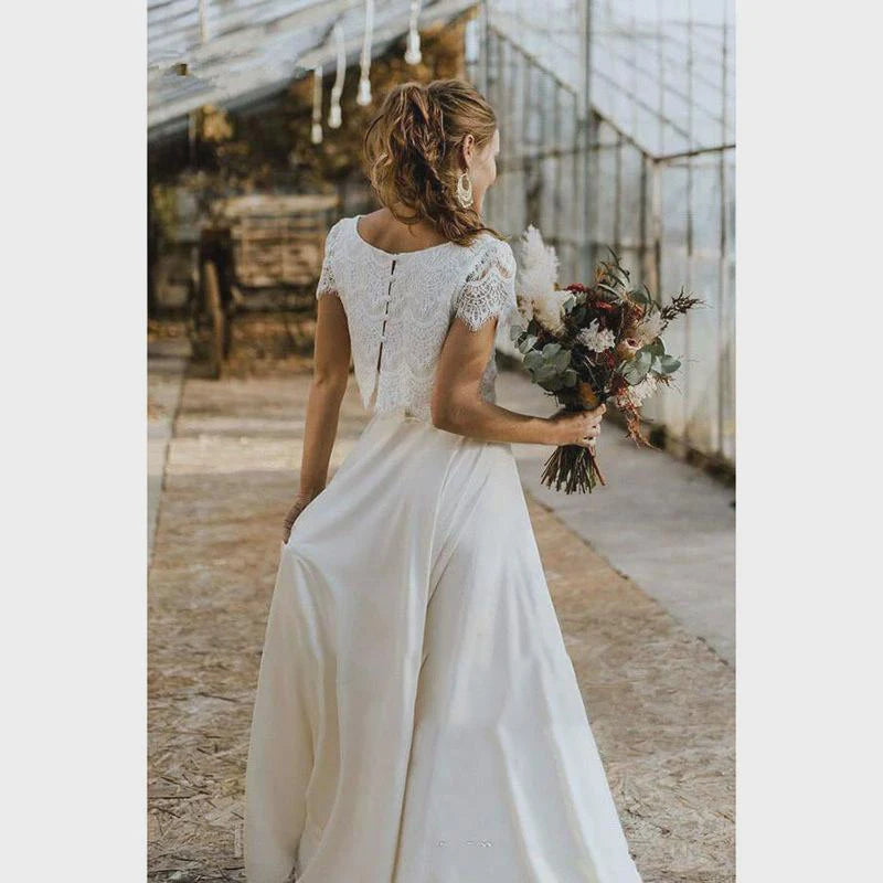 Bohemian Lace Wedding Dress – High-Low Design for Outdoor Celebrations 5