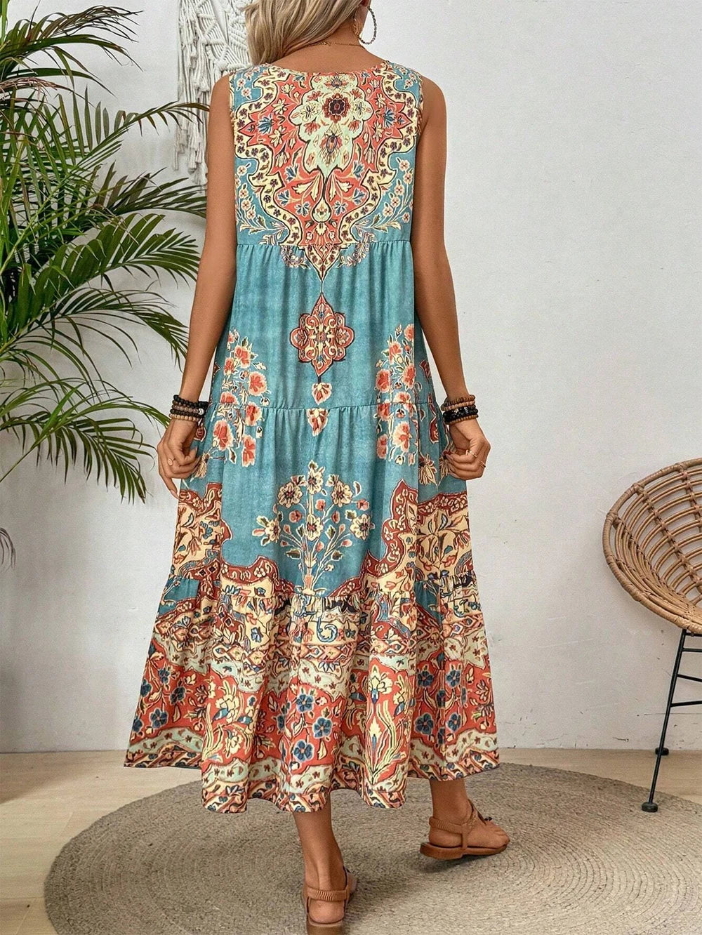 Breeze Summer Dress – Vibrant Print for Casual Beach Outings 5