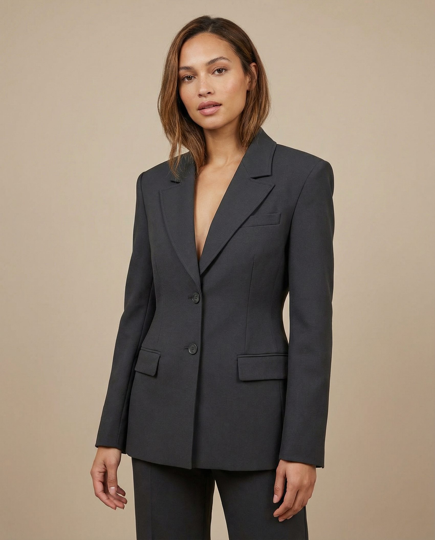 Chic Black Blazer for Women – Elegant Notched Collar for All-Season Versatility 2
