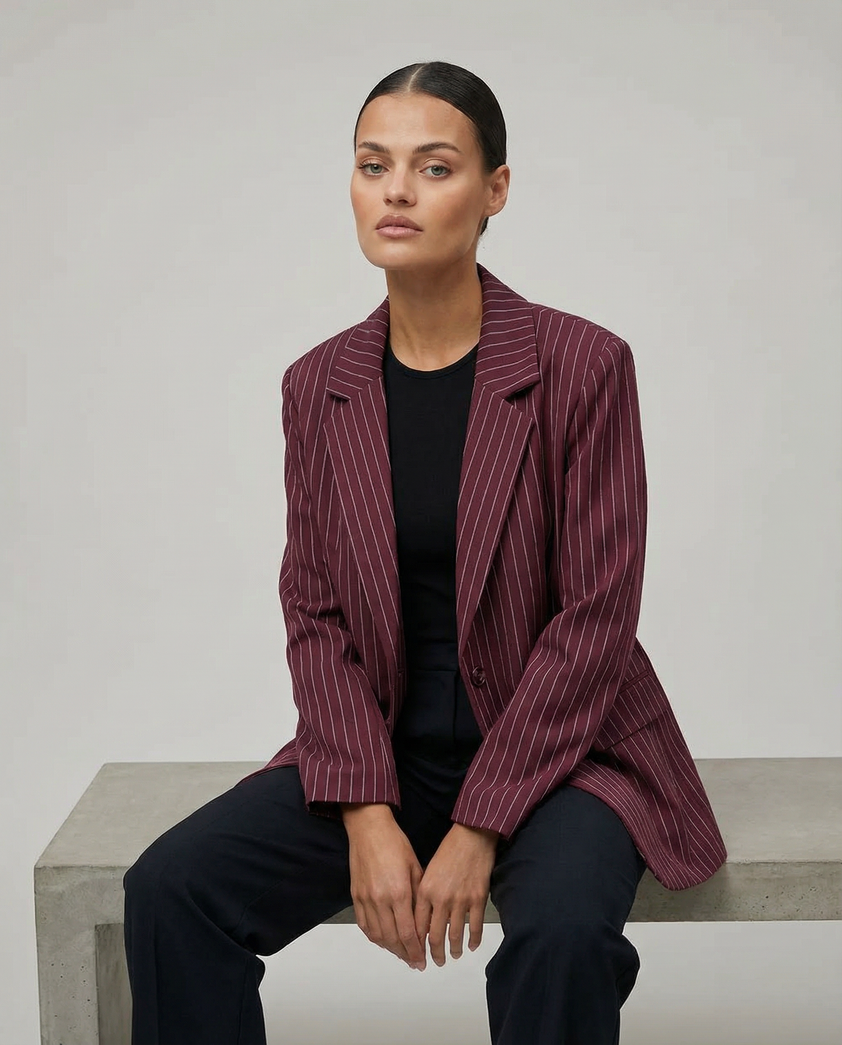 Chic Blazer – Stylish Long Sleeve Casual Layering Piece 0