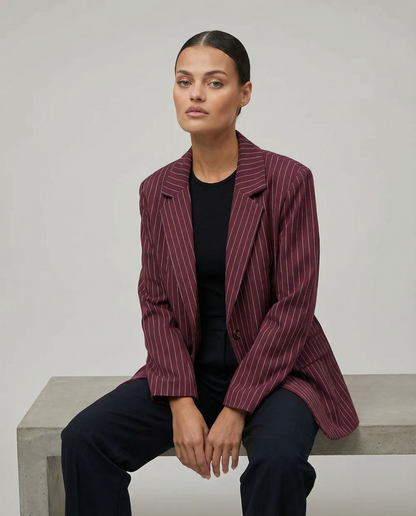 Chic Blazer – Stylish Long Sleeve Casual Layering Piece 0