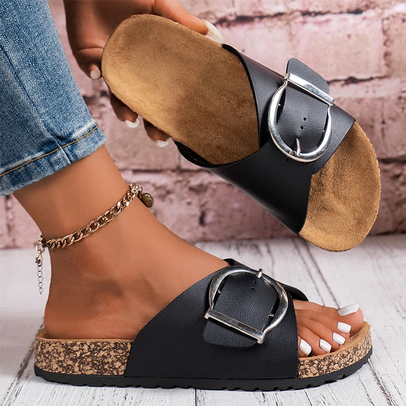Chic Flat Heeled Slippers – Effortless Style and Comfort 1