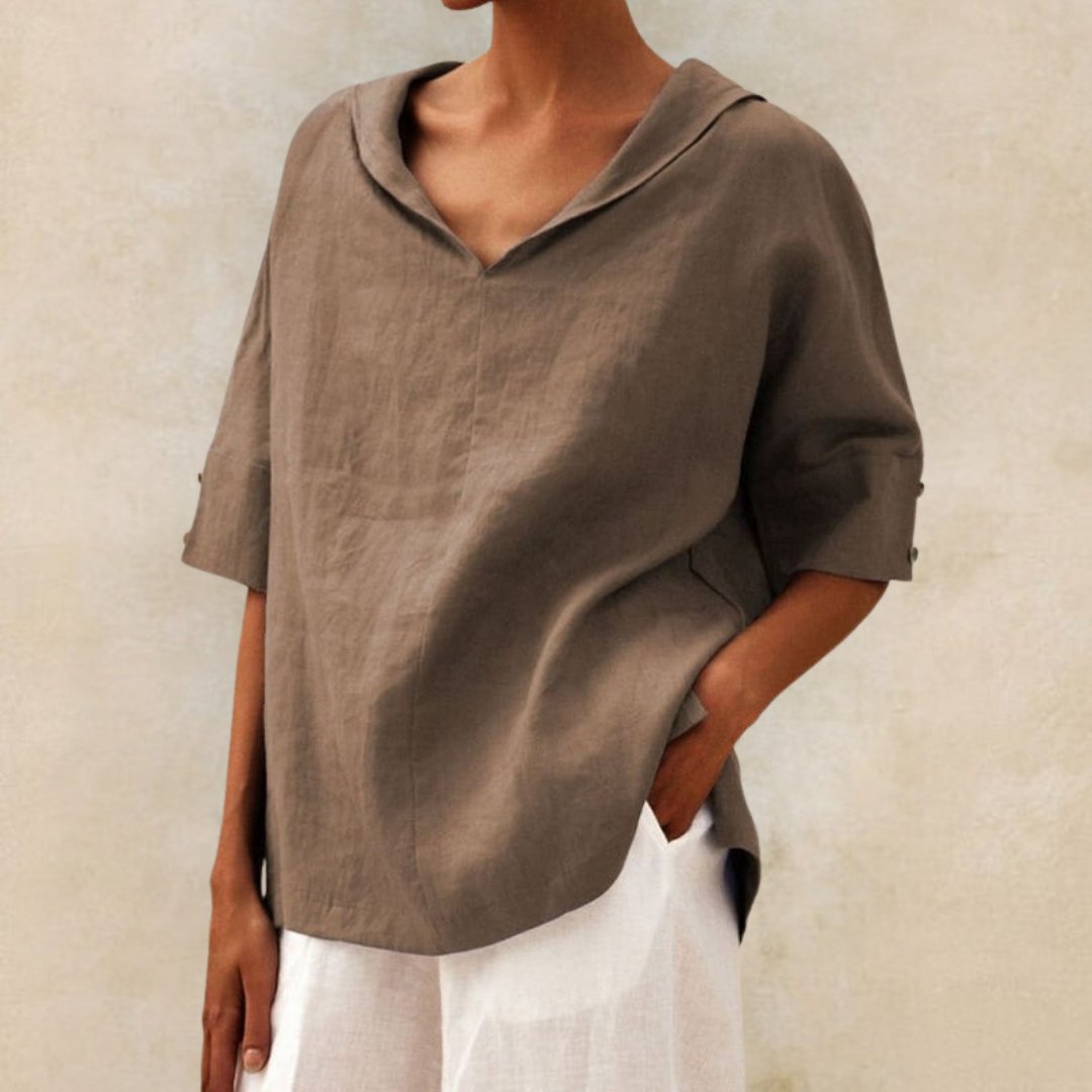 Clara | Relaxed Fit V-Neck Top with Effortless Style - Lumina 4