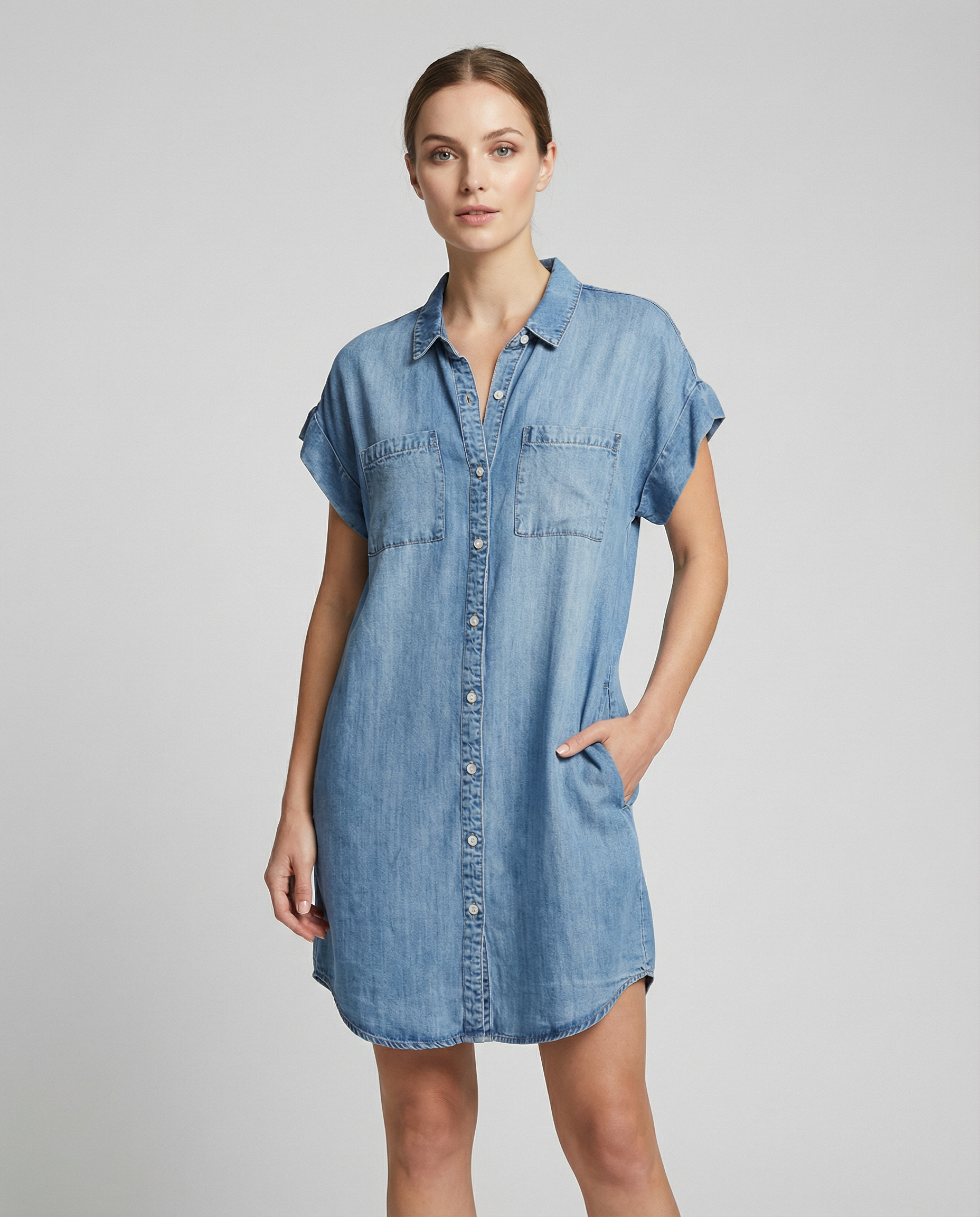 Denim Shirt Dress – Relaxed Fit with Practical Pockets 3