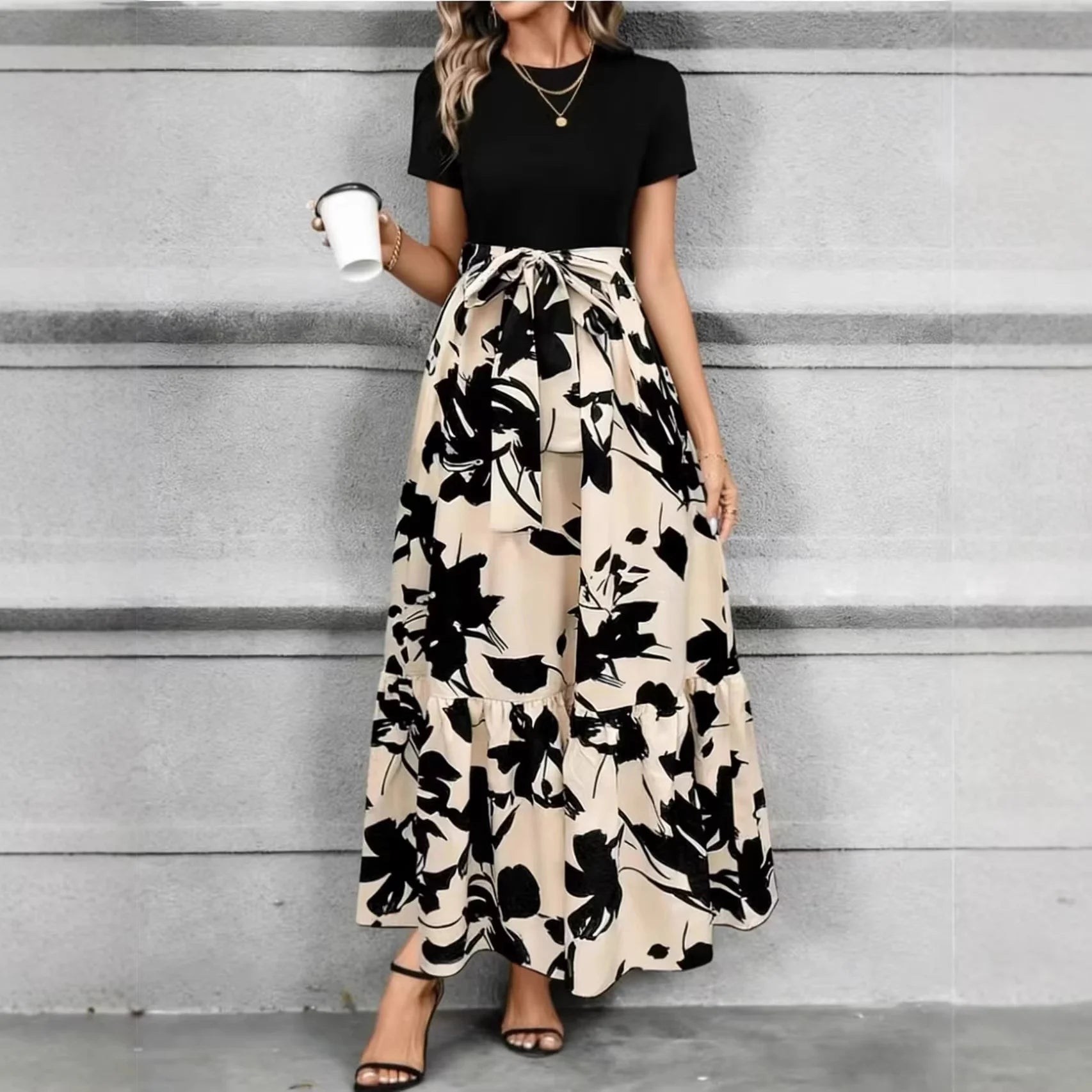 Floral A-Line Dress – Chic Summer Day or Evening Wear 1