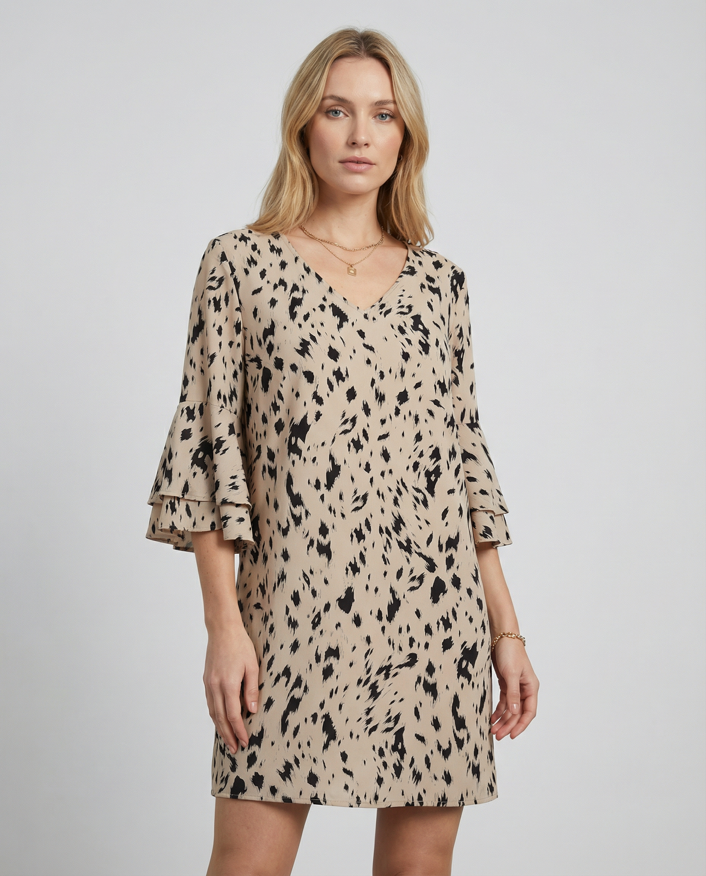 Floral Elegance Double-Layer Dress – Playful Flare Sleeves for Summer Gatherings 3
