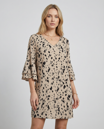 Floral Elegance Double-Layer Dress – Playful Flare Sleeves for Summer Gatherings 3