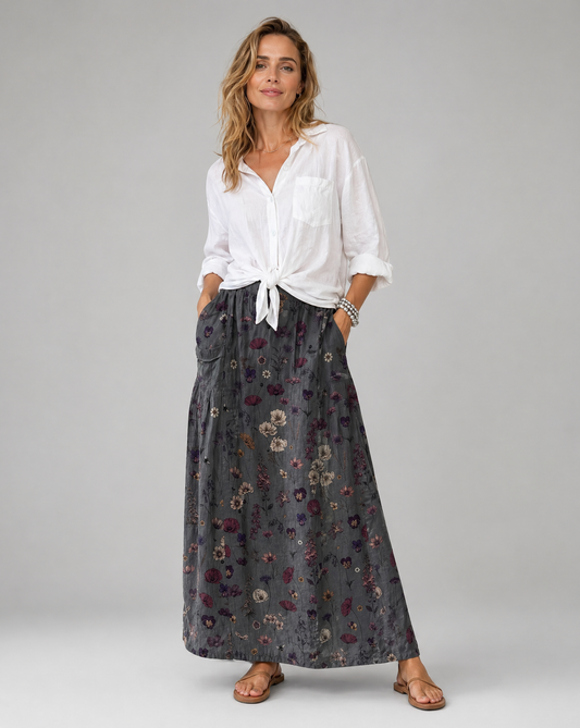 Women's Dark Floral Print Pleated Pocket Skirt