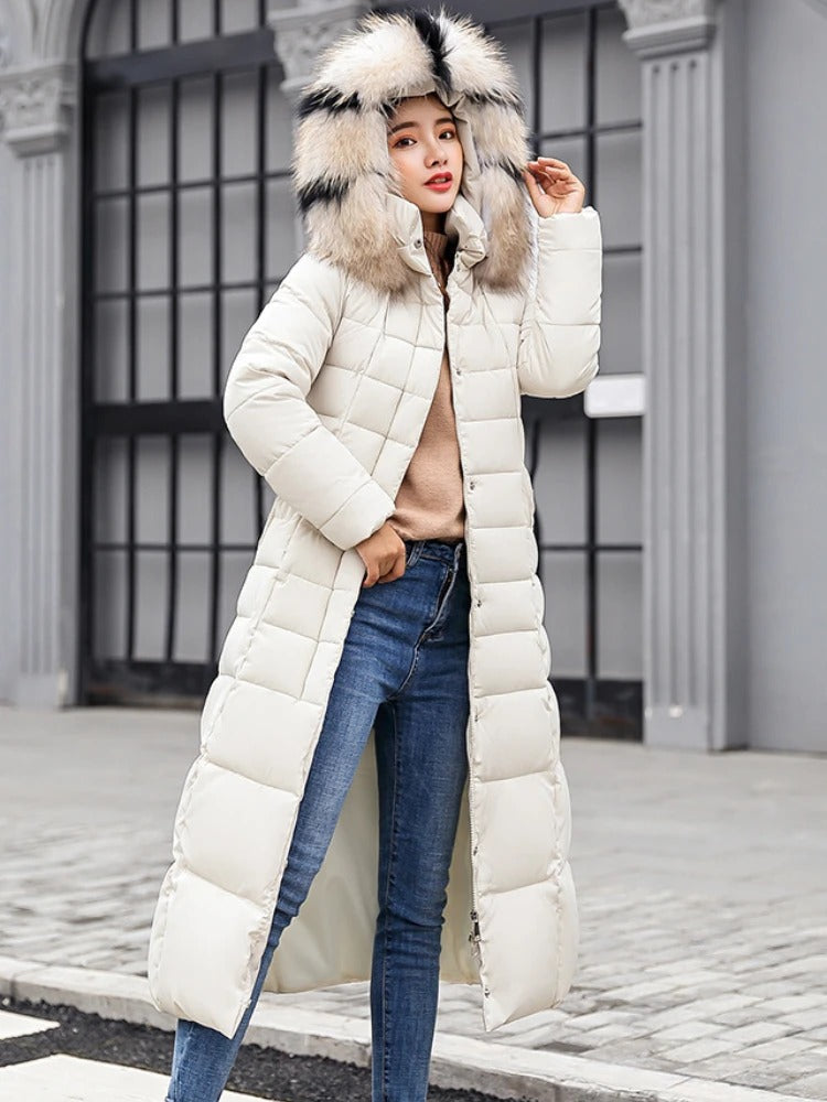 Long winter coat for women with hood and insulation 5