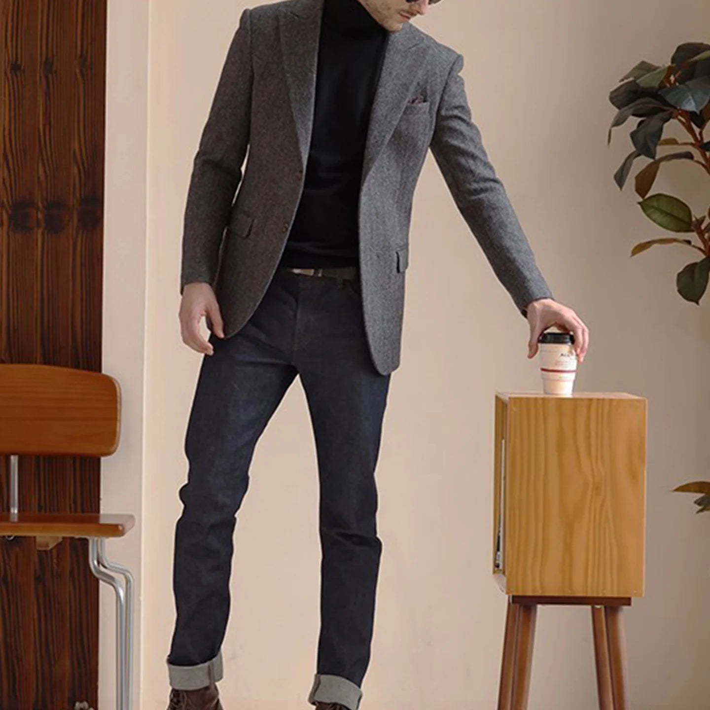 Men's Retro Blazer Jacket – Lightweight Wool for Casual and Formal Styling 2