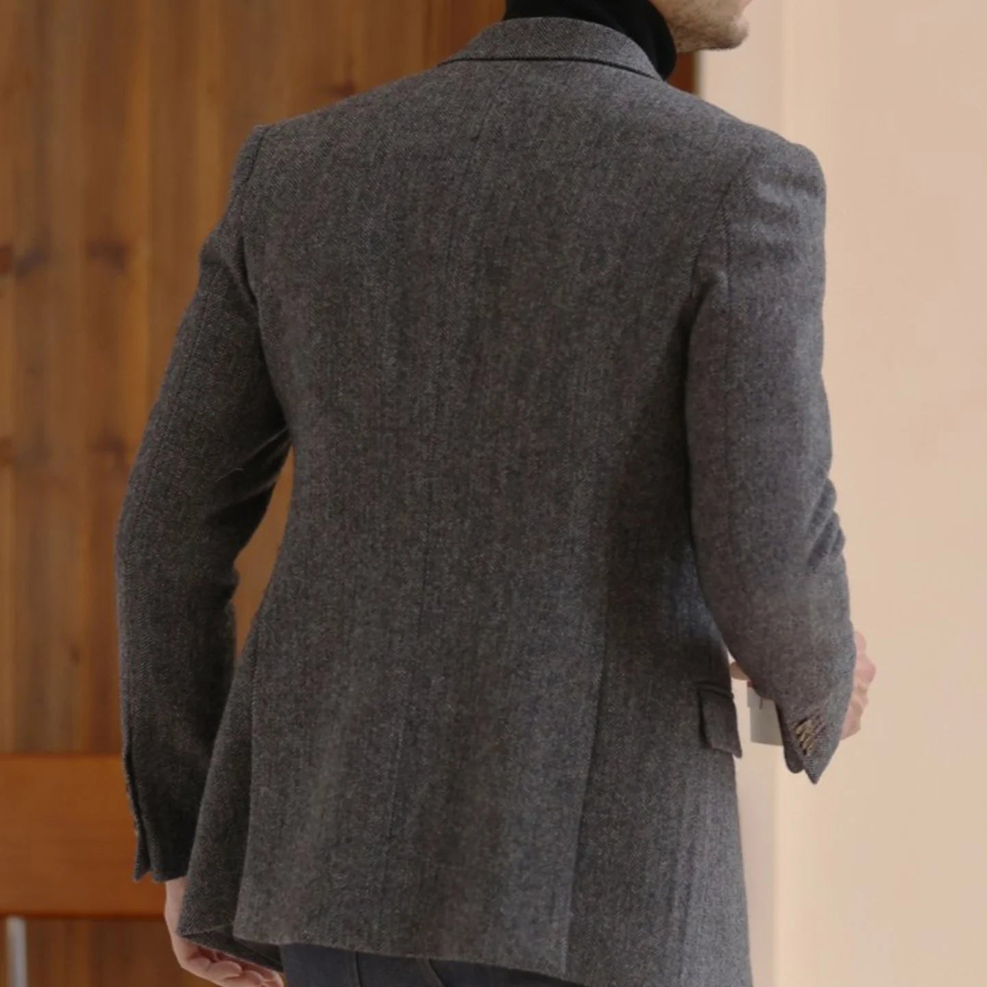 Men's Retro Blazer Jacket – Lightweight Wool for Casual and Formal Styling 3