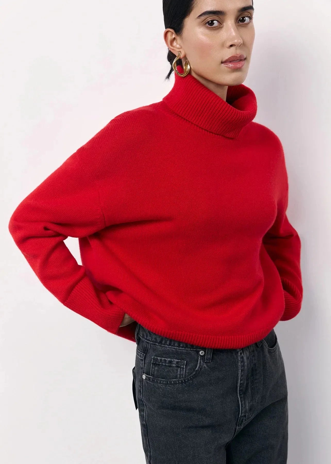 Oversized Red Turtleneck Knit Sweater 5