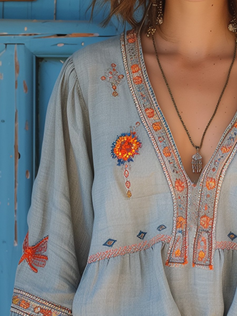 Penelope | Bohemian Embroidered Summer Blouse with V-Neck - Lumina 2