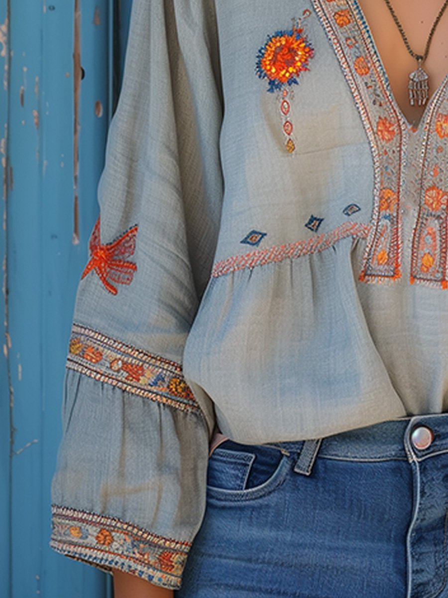Penelope | Bohemian Embroidered Summer Blouse with V-Neck - Lumina 3