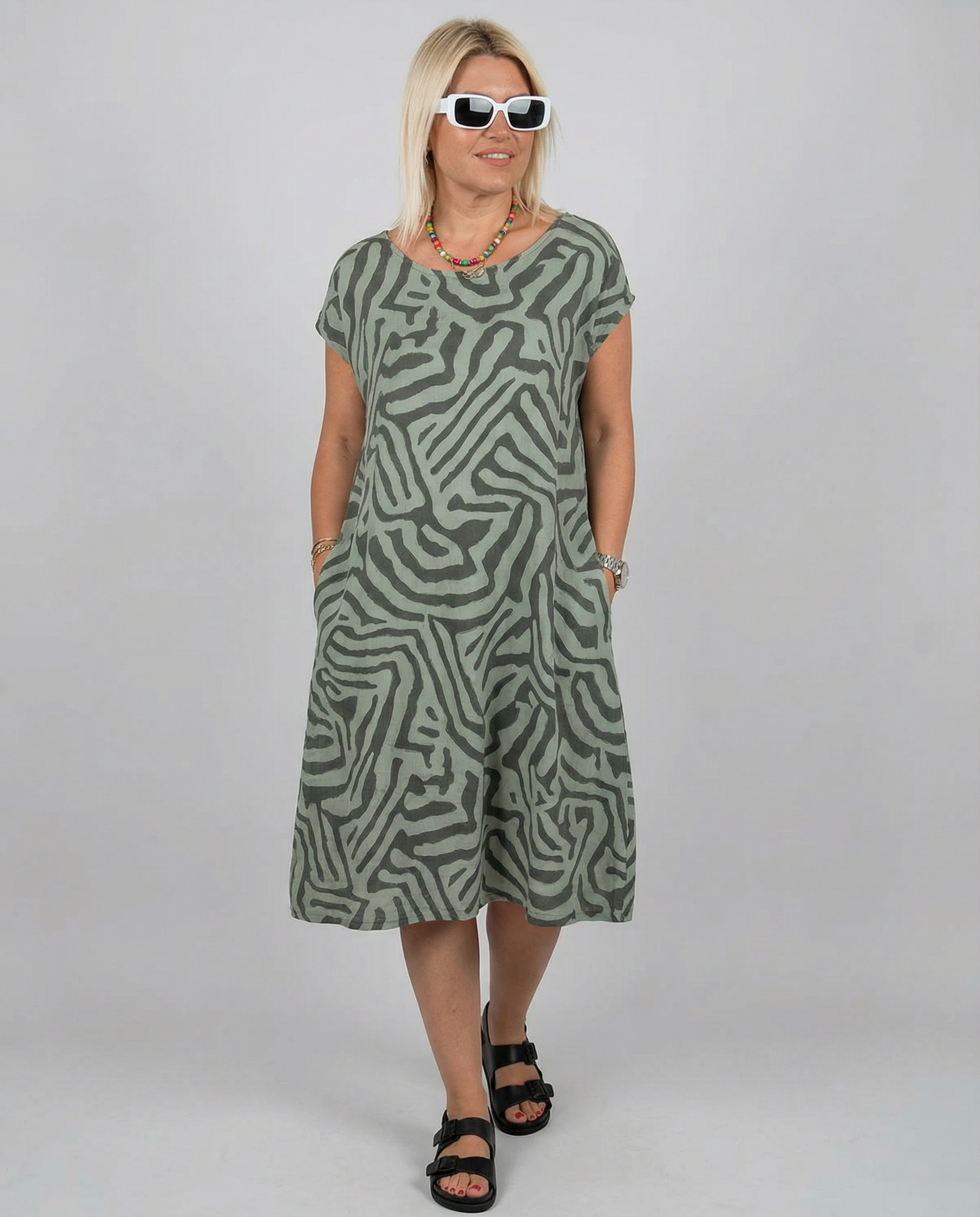 Sakura Mini Dress – Elegant Empire Waist for Versatile Summer Occasions 3