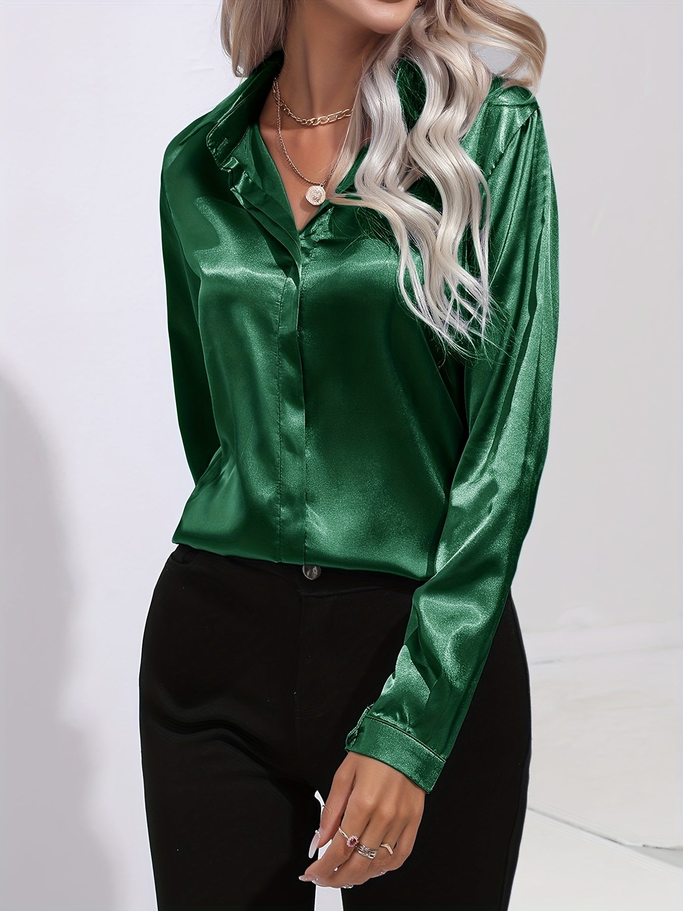 Sarah | Elegant Button-Down Blouse with Long Sleeves - Lumina 3