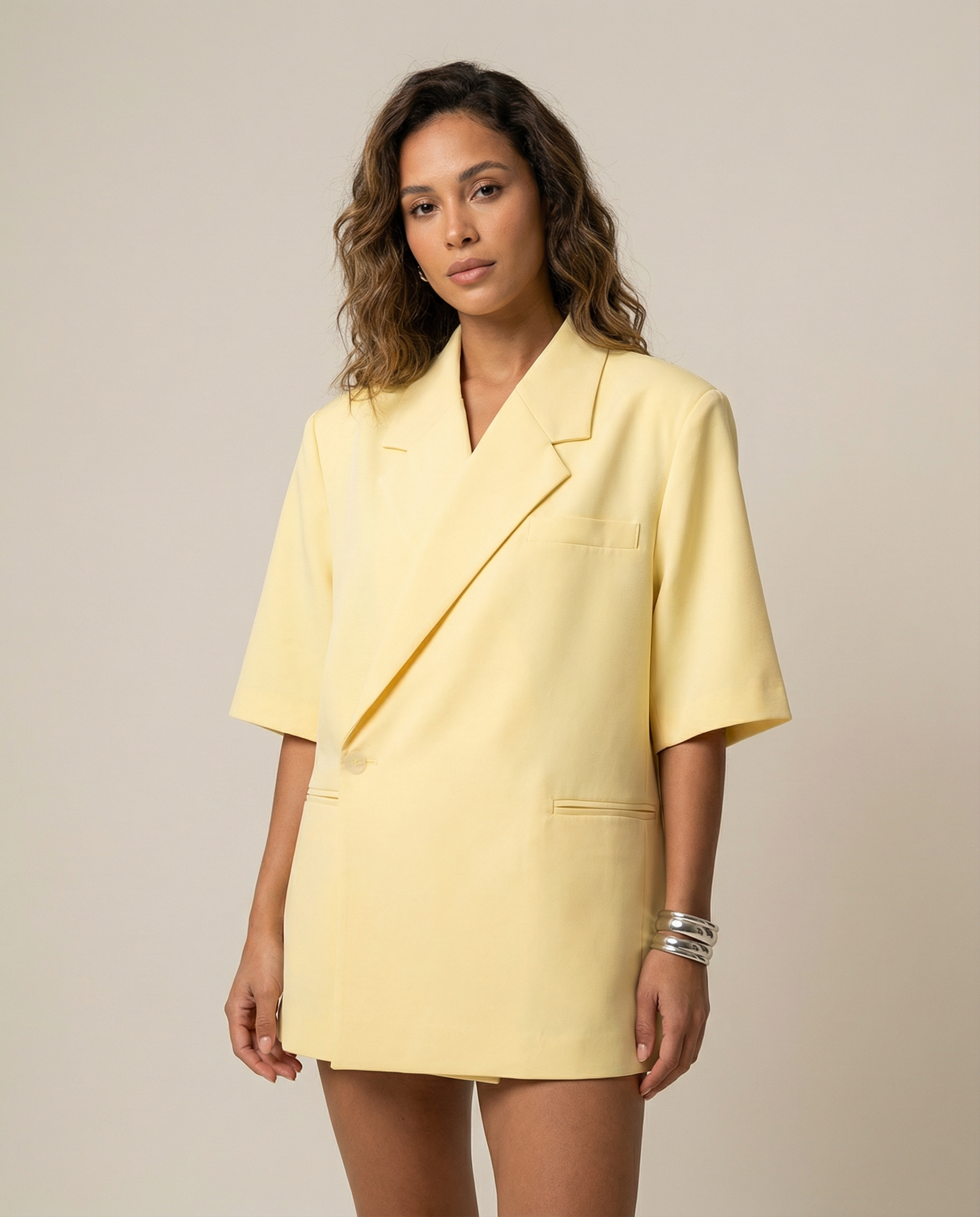 Sophia Oversize Blazer – Chic Short Sleeve Summer Outerwear 1
