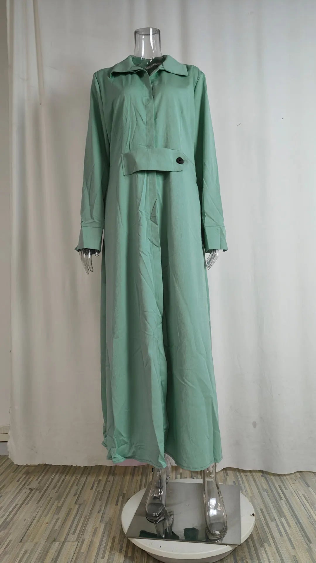 Summer V-Neck Maxi Dress – Lightweight Chic with Practical Pockets 5