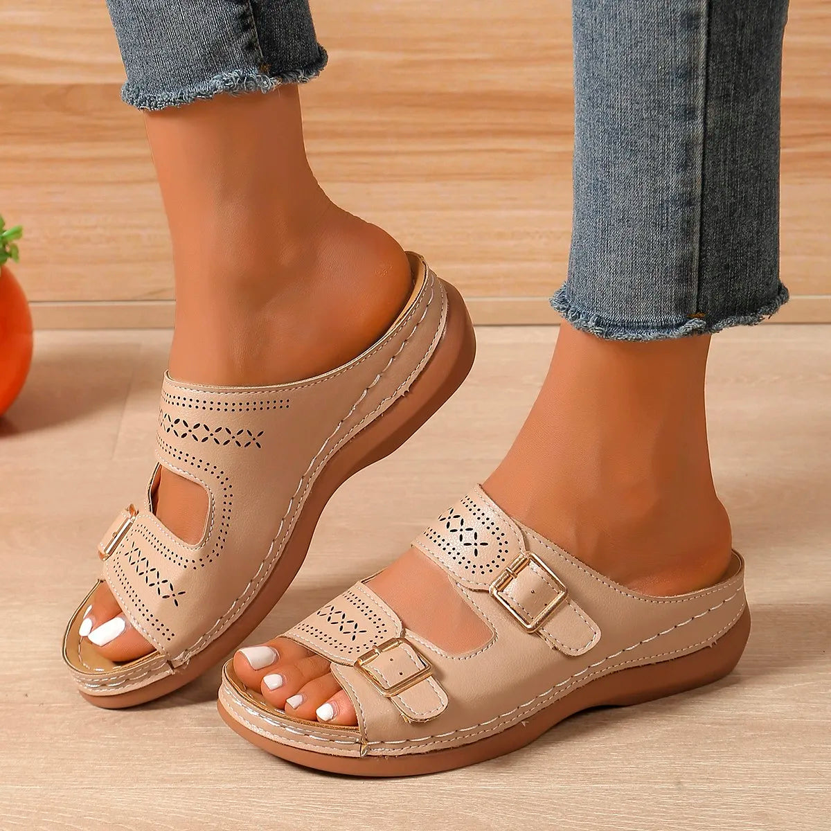 Summer Wedge Slippers – Open Toe Comfort for Casual Outings 1