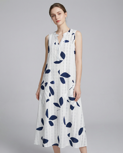 Tessa Leaf Print Maxi Dress – Stylish V-Neck Sleeveless Summer Outfit 4