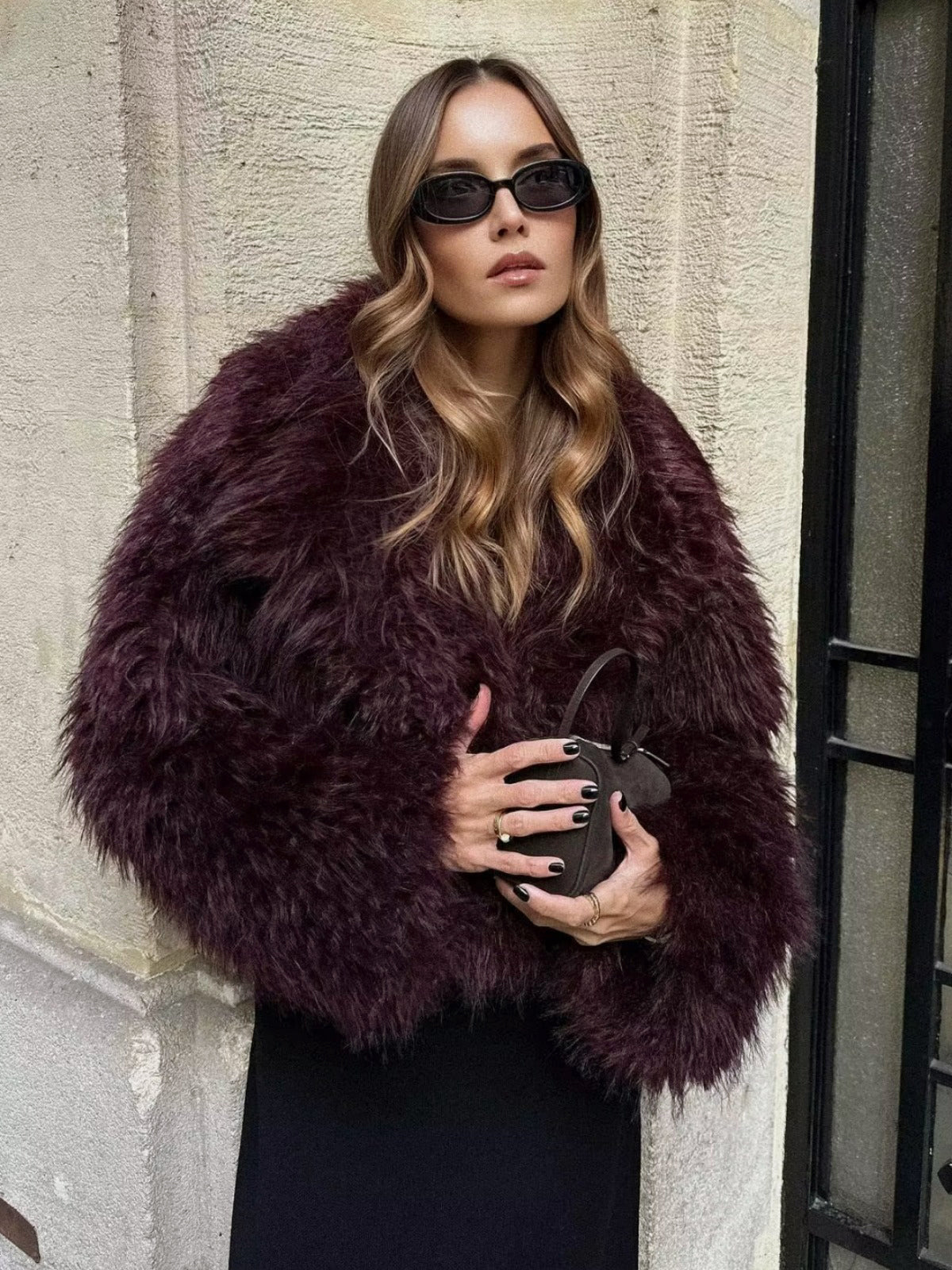 Women's Cropped Faux Fur Coat 1