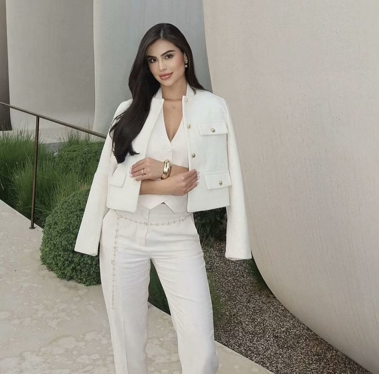 Women's Grace Pearl Button Cropped Jacket 3