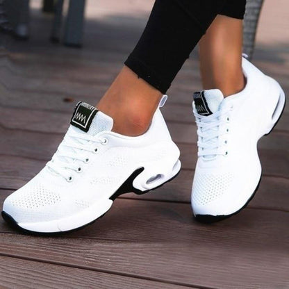 Women's Lightweight AirMesh Everyday Sneakers 0