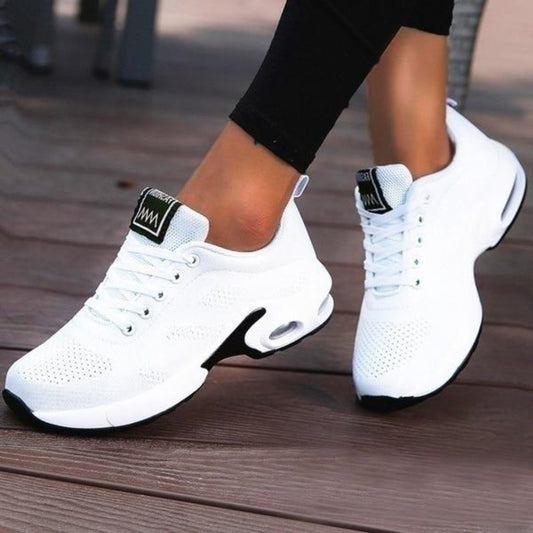 Women's Lightweight AirMesh Everyday Sneakers 0