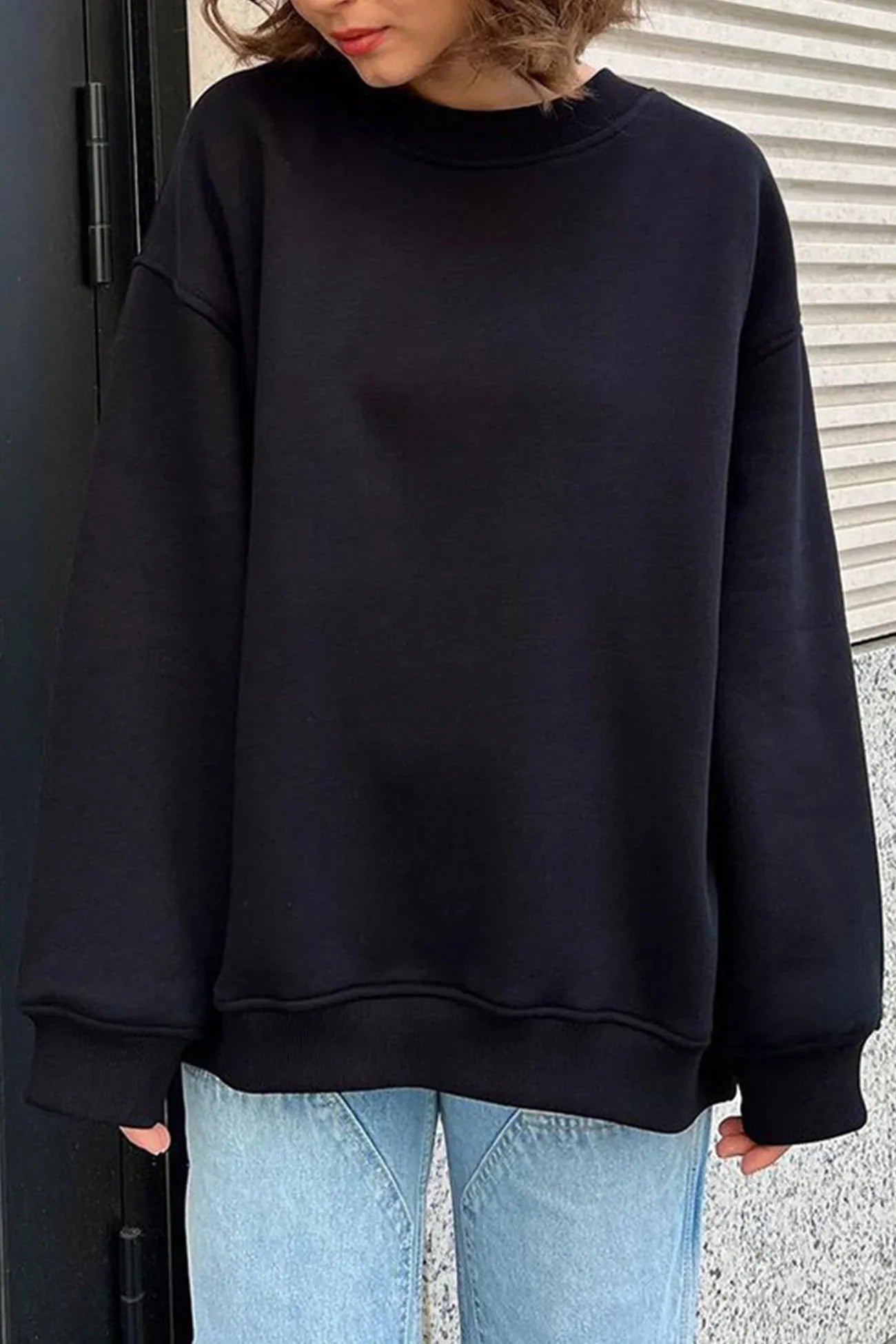 Women's Oversized sweatshirt with round neck 3