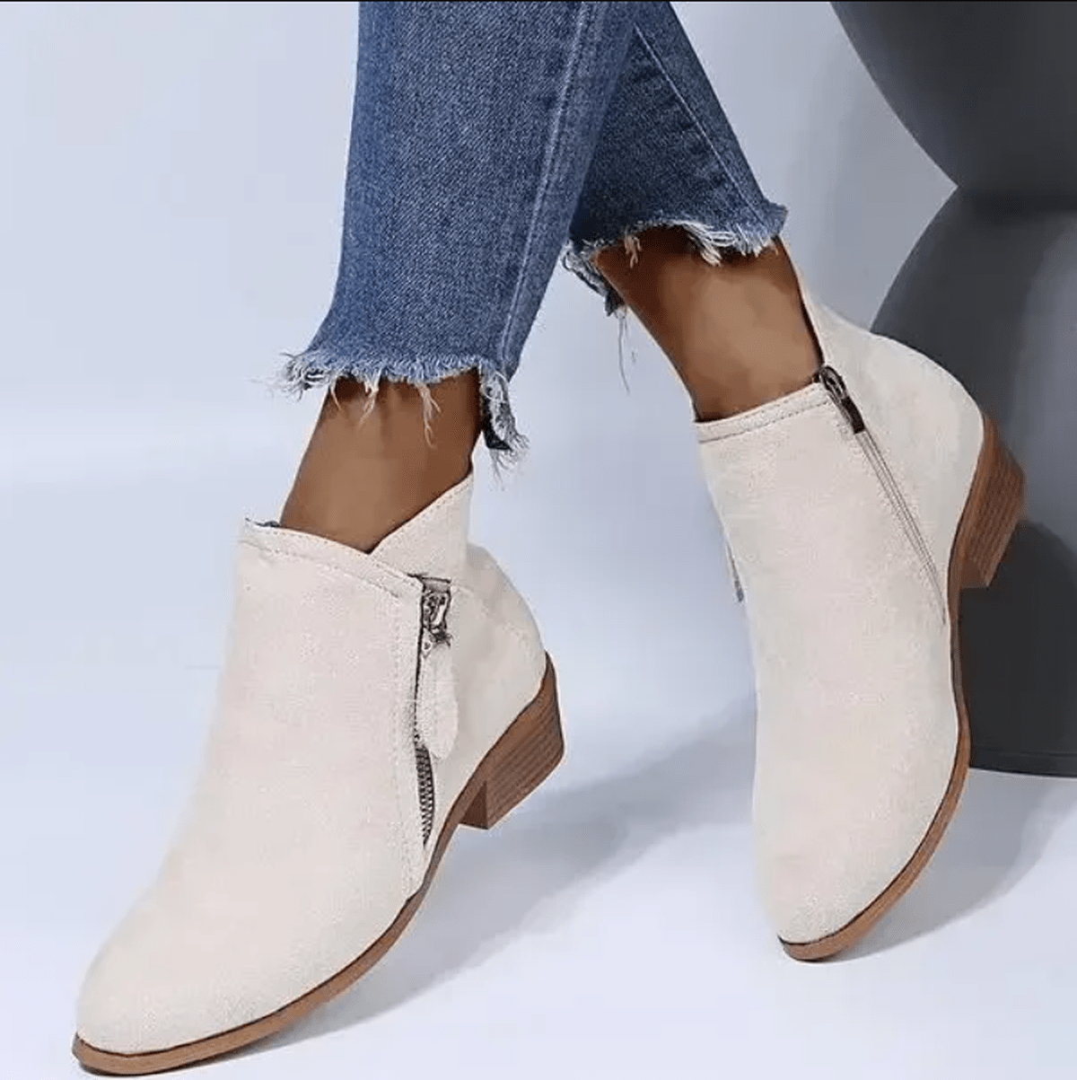 Women's Short Suede Ankle Boots 8