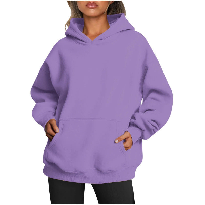 Women's oversized hoodie with practical pockets 1
