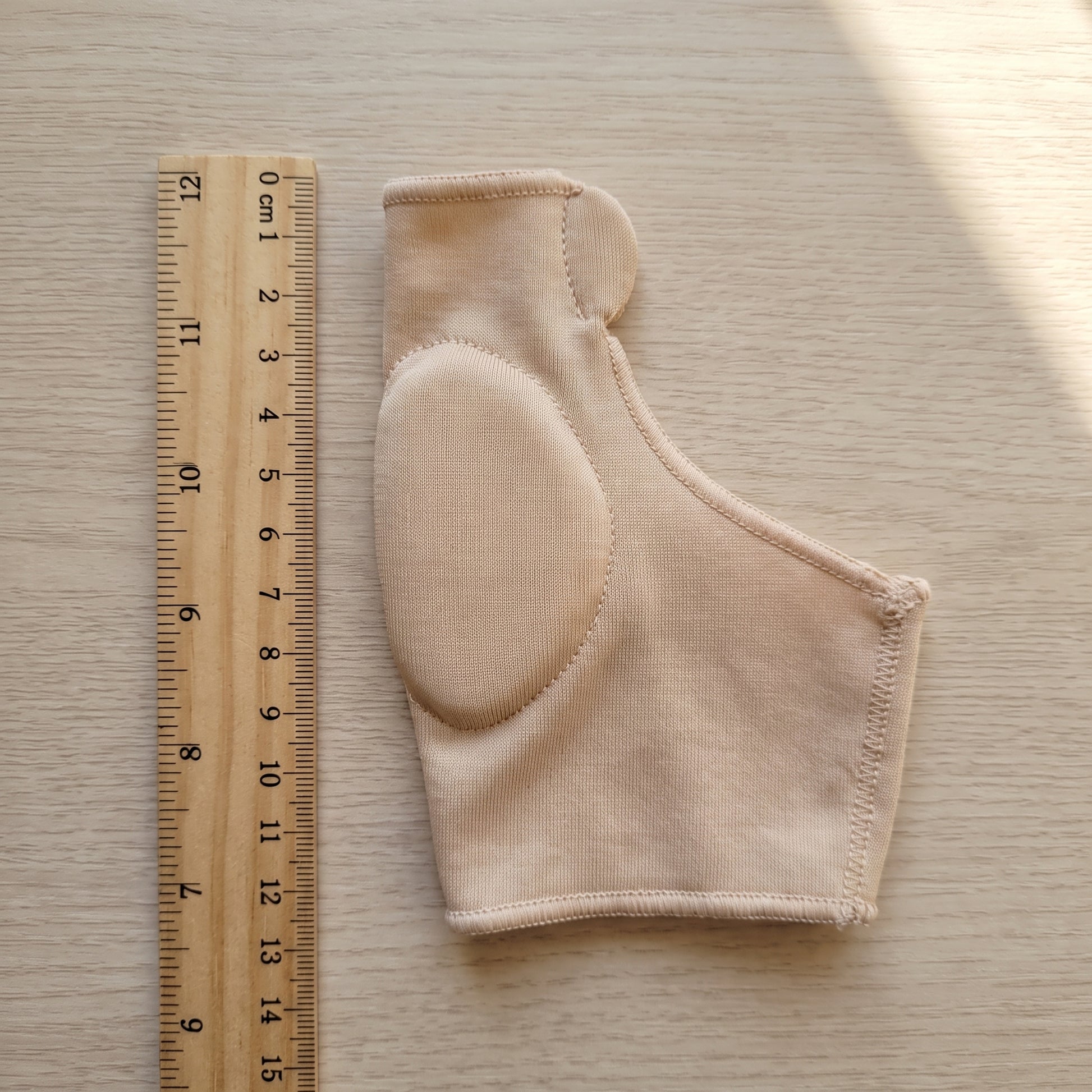 Toe Straightener Separator Bunion Cushion Fabric Sleeve - scale