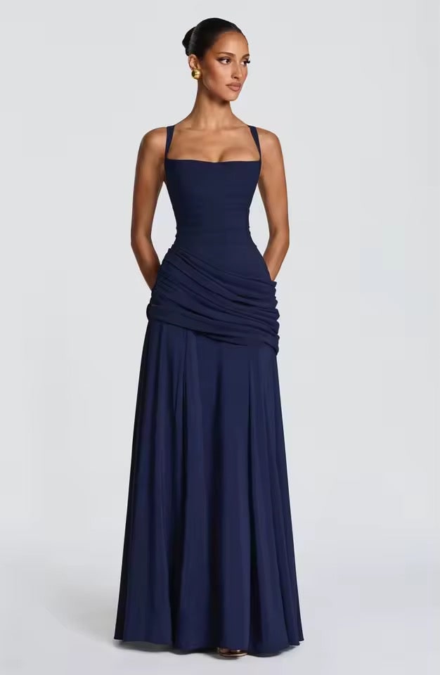 Flowy Maxi Dress For Special Occasions - Image 9