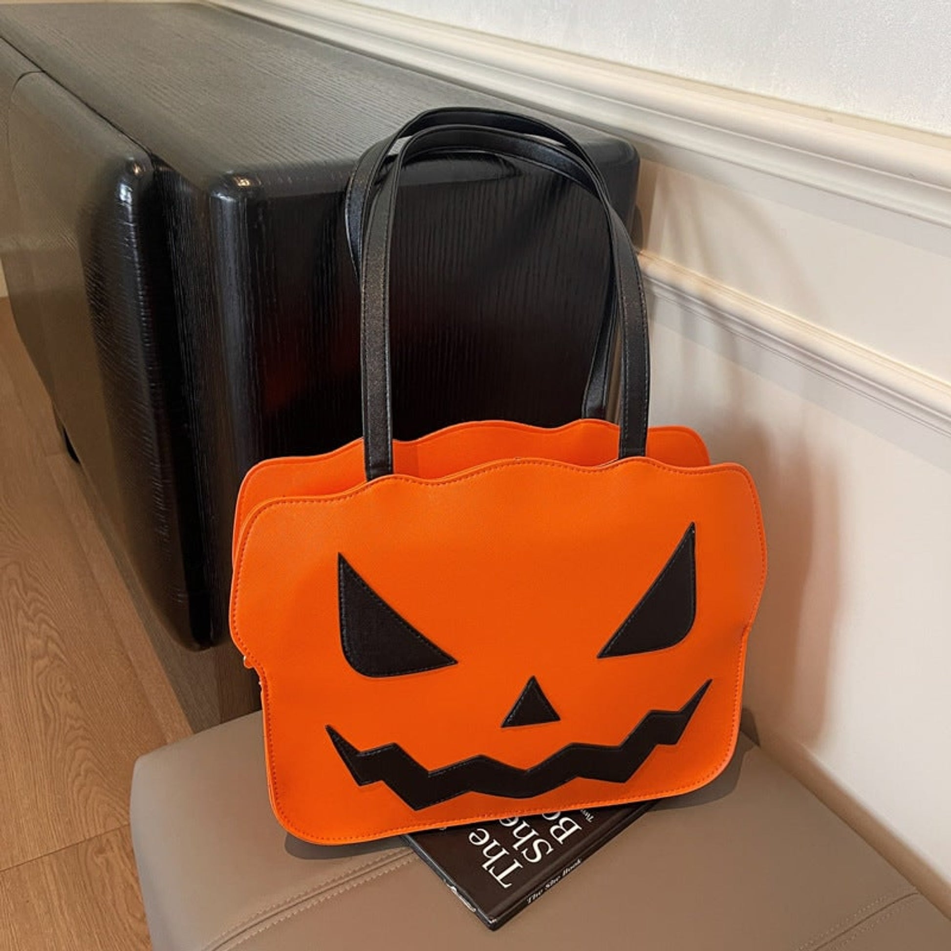 Halloween Messenger Bag Pumpkin Shoulder Tote Novelty Jack-O-Lantern Themed - Image 4