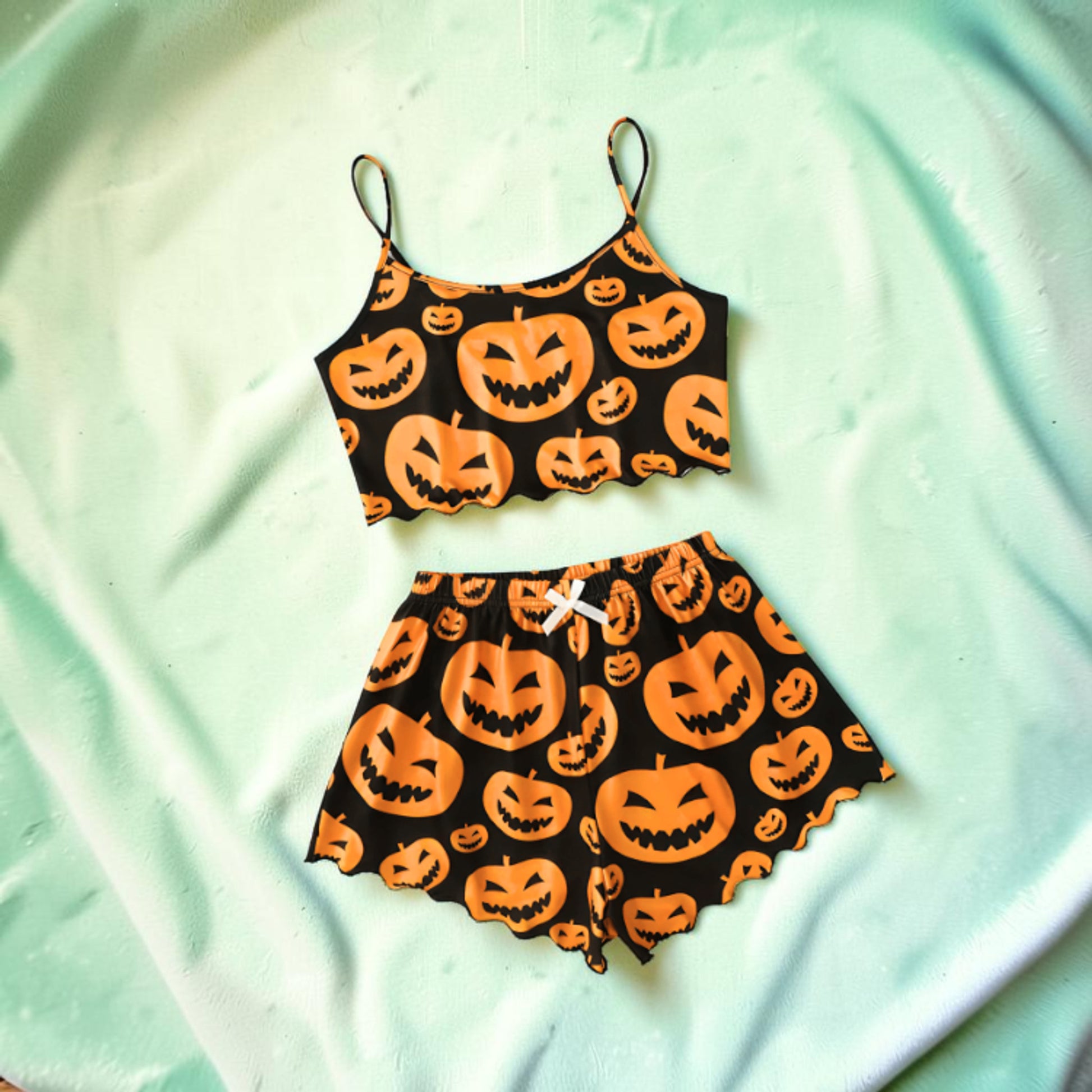 Halloween Sleepwear Set Women's Ghost Print Crop Top And Shorts Lounge - Image 7