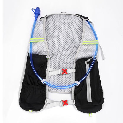 Hydration Vest With Detachable Bladder Ultralight Design Adjustable Fit Multiple Storage Options Ergonomic Back Padding - Image 3