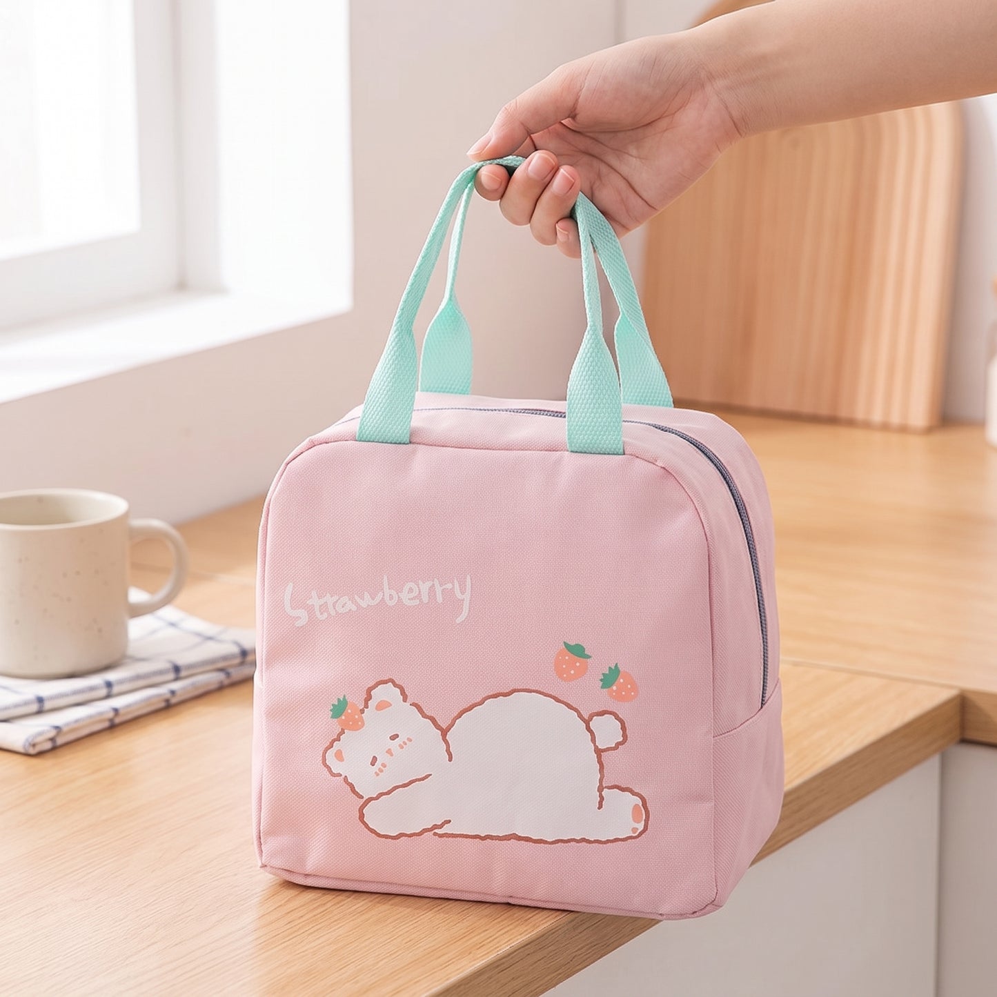 Lunch Bag Insulated Portable Cooler for Work - scale