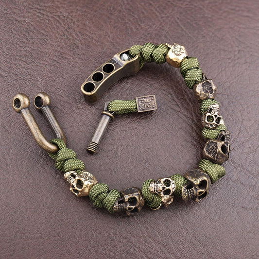 Men's Paracord Bracelet with Skull Beads and Shackle Clasp - Image 1