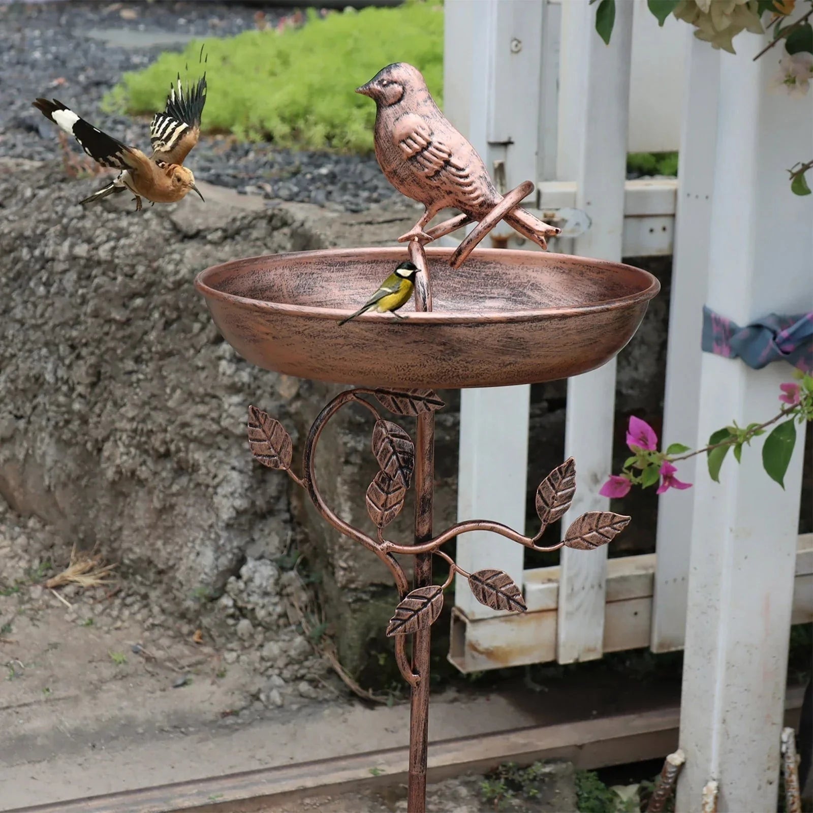 Metal Bird Bath Wild Rustic Garden Decorative - Image 4