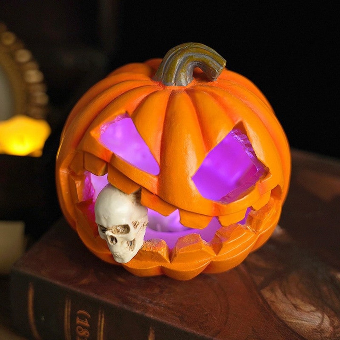 Realistic Skull Jack O'Lantern Lighted Halloween Pumpkin Decoration With Durable Plastic Construction For Versatile Garden Decor - Image 3