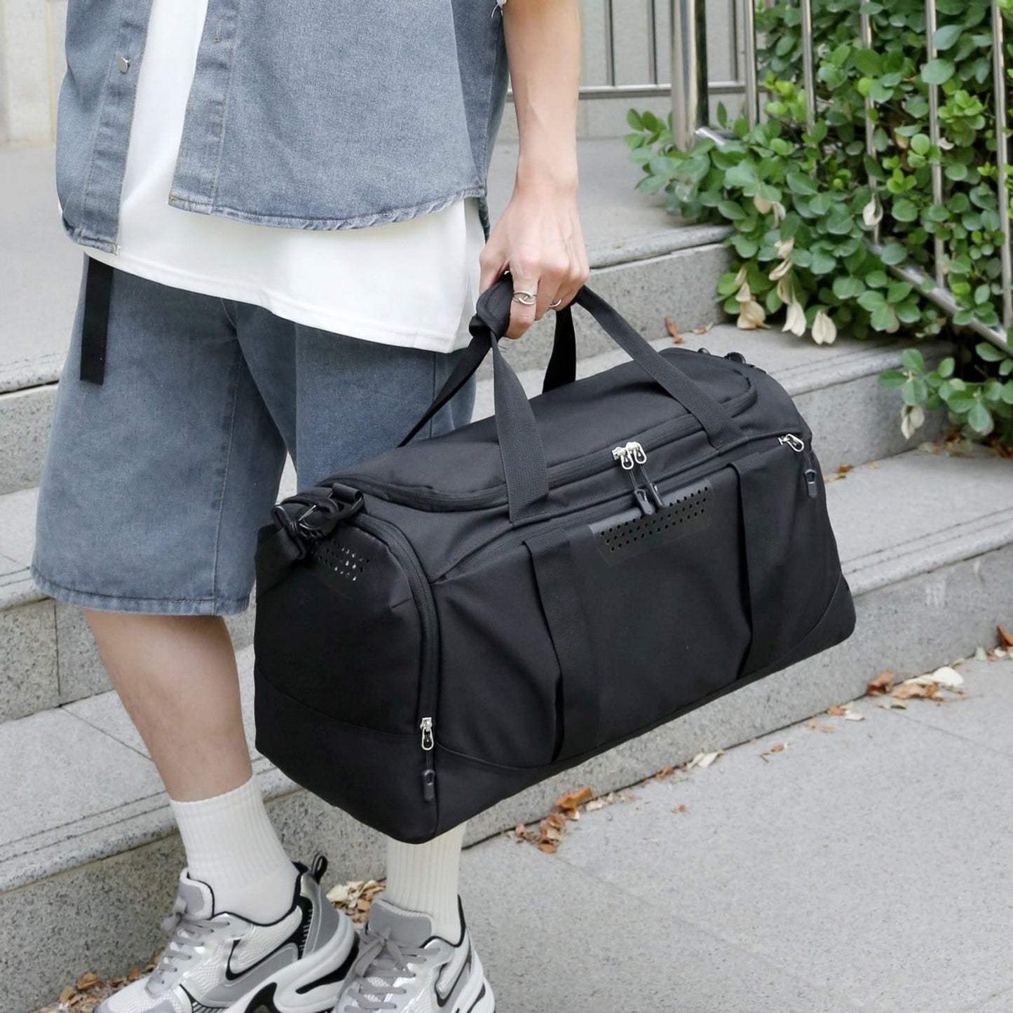 Travel Duffel Bag Sporty With Insulated Interior Compartment - Image 5