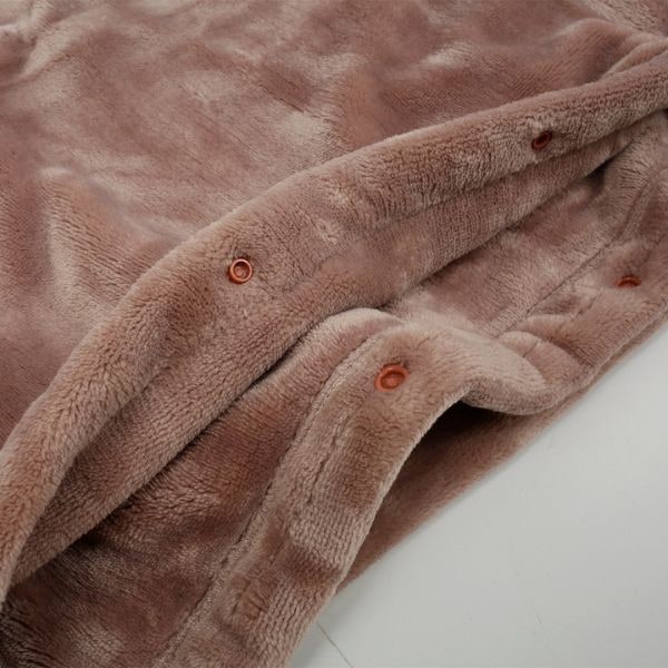 USB Heated Blanket Fleece Throw With Drawstring Bag - Image 6