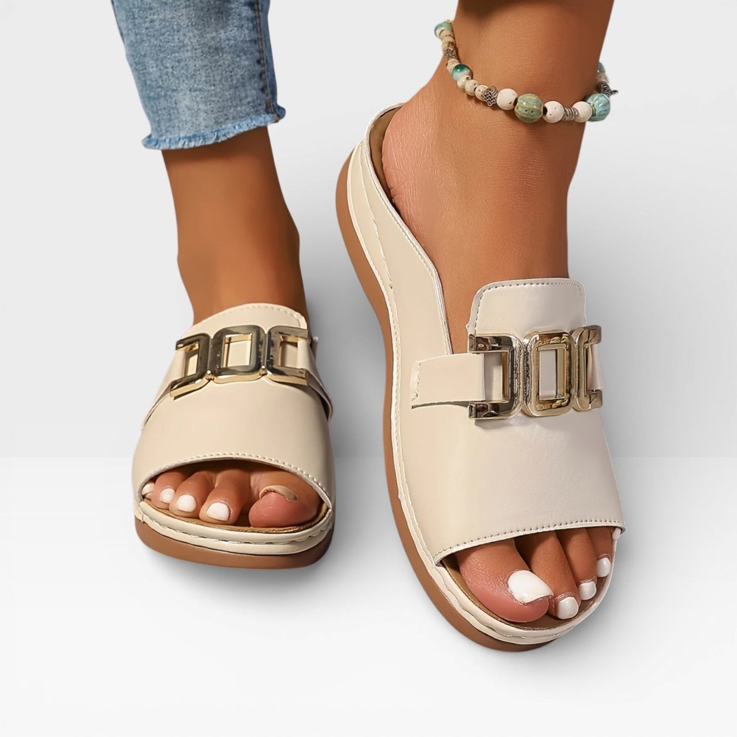 Women's Buckle Sandals White And Brown With Gold-tone Buckle - Image 10